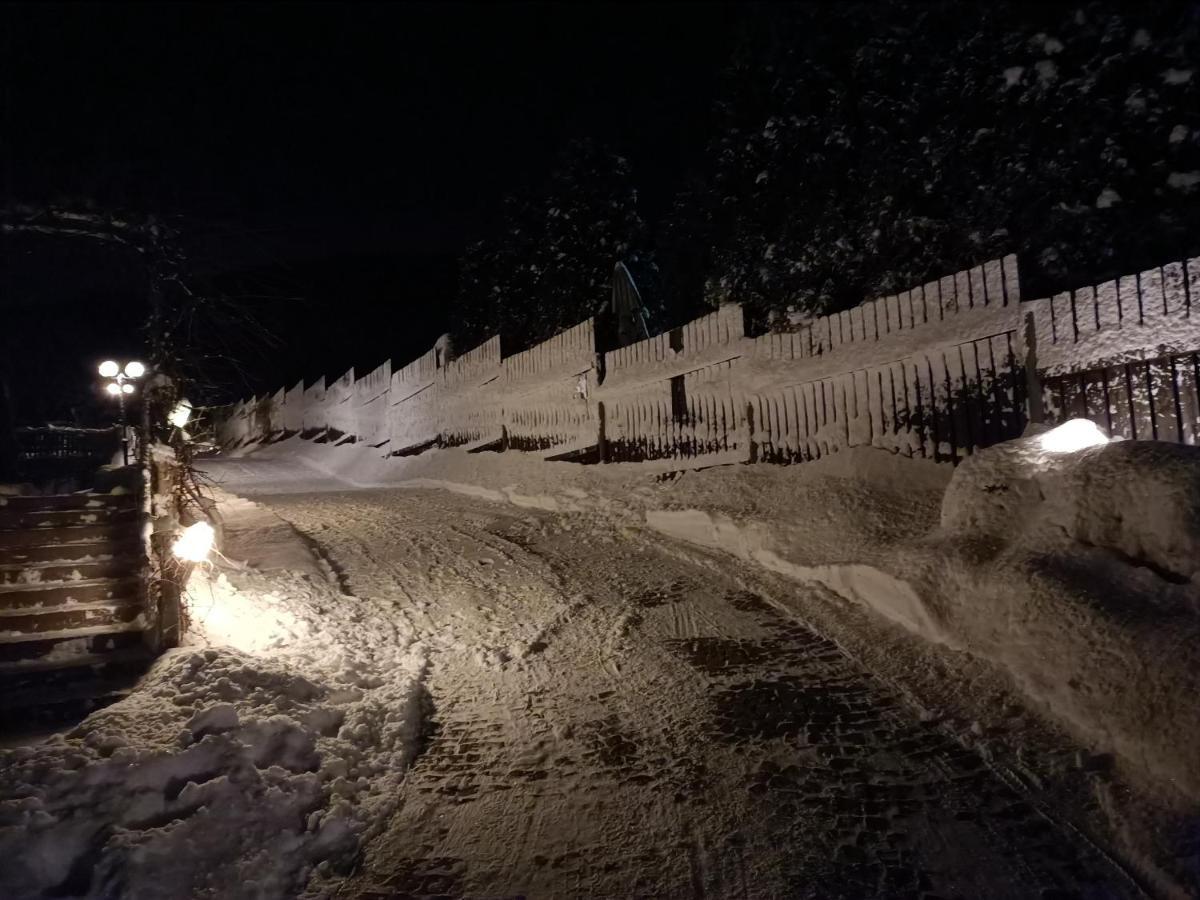 A Pousada Zielone Wzgórze Wałbrzych Exterior foto